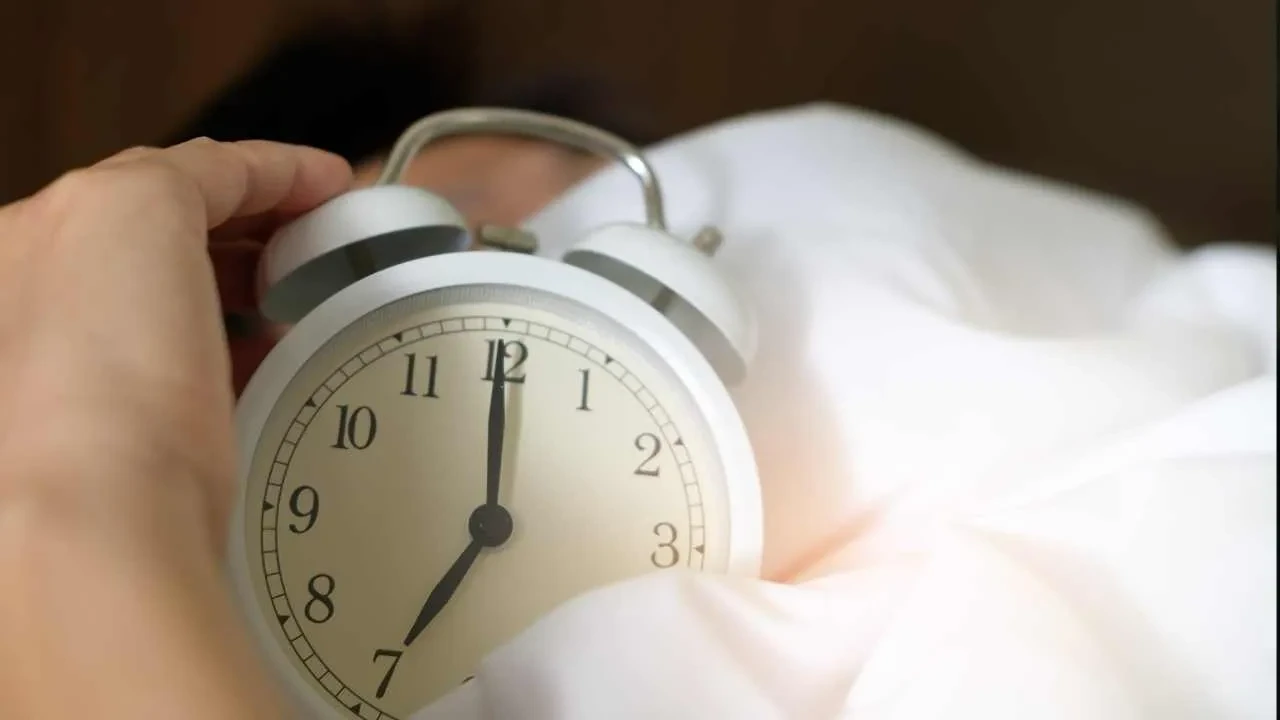 4 saat uyku yetiyor! Az uyuyup dinç kalan insanların sırrı çözüldü