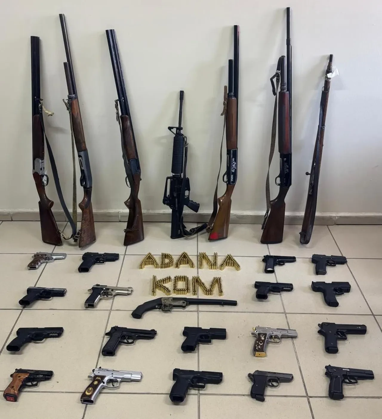 Adana merkezli  23 ilde silah kaçakçılığı operasyonu! Çok sayıda tutuklama var