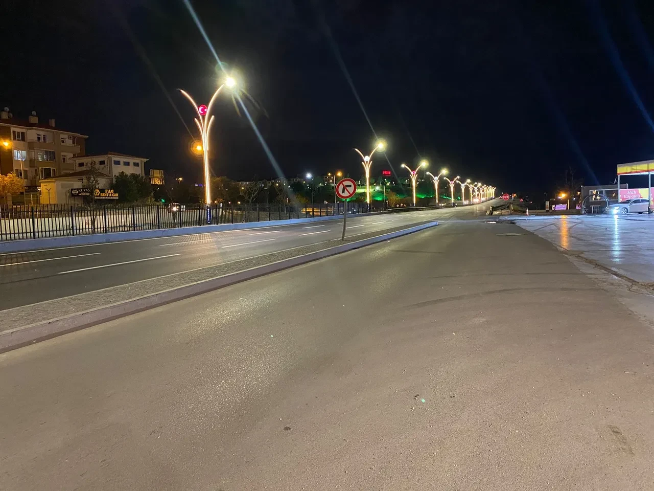 Ankara'da motosiklet kazası! Trafik levhasına ok gibi saplandı: 2 ölü