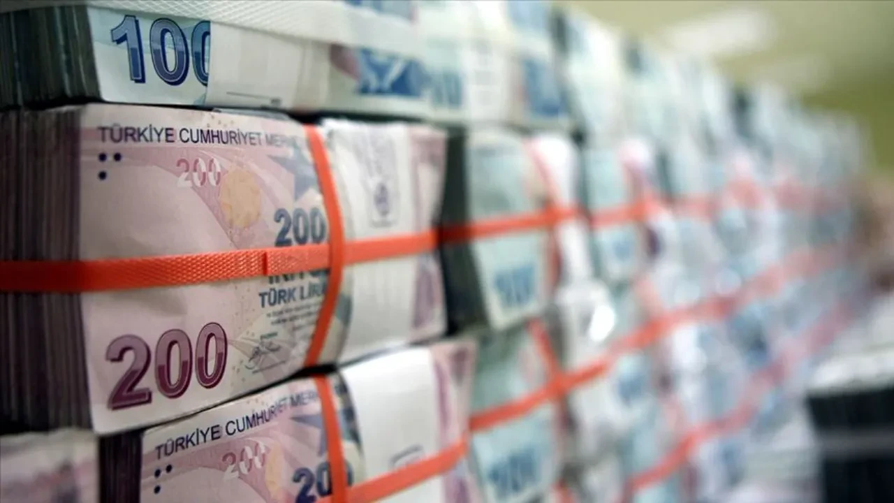 Borcu olan belediye dış kaynak borcu alamayacak