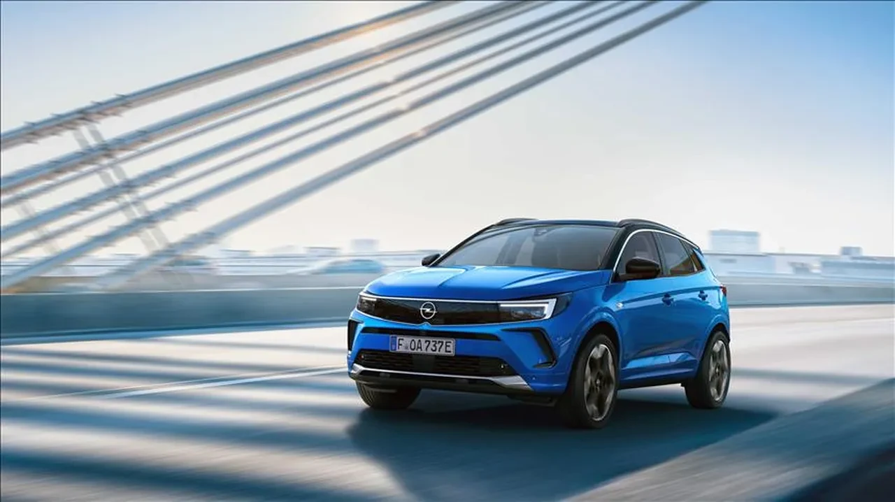 Bu elektrikli otomobil iki şarjla İstanbul’dan Van’a gidebiliyor! En uzun menzilli elektrikli otomobil modelleri