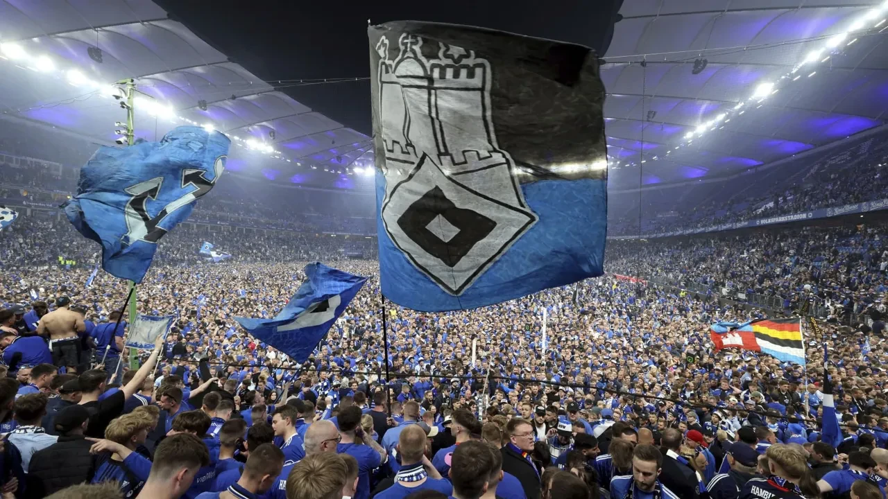 Bundesliga'da 'Hamburg çıkarması'! Çok sayıda yaralı var
