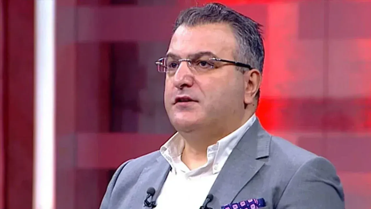 Cem Küçük'ten fesih açıklaması: 'Örgütün tüm kollarının silah bırakması lazım'