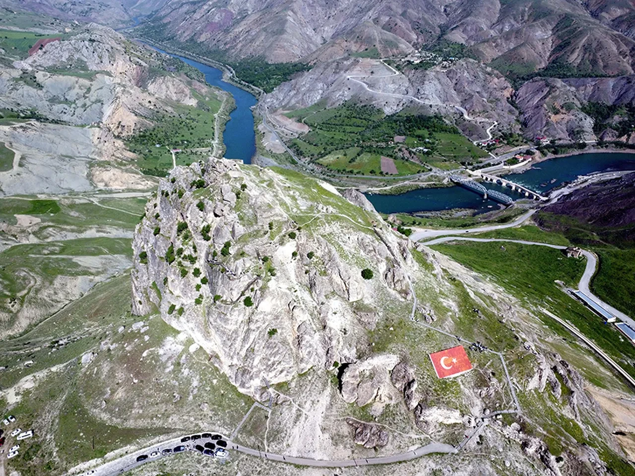Elazığ'da tarihin perdesi aralanıyor! Kazı çalışmaları başladı