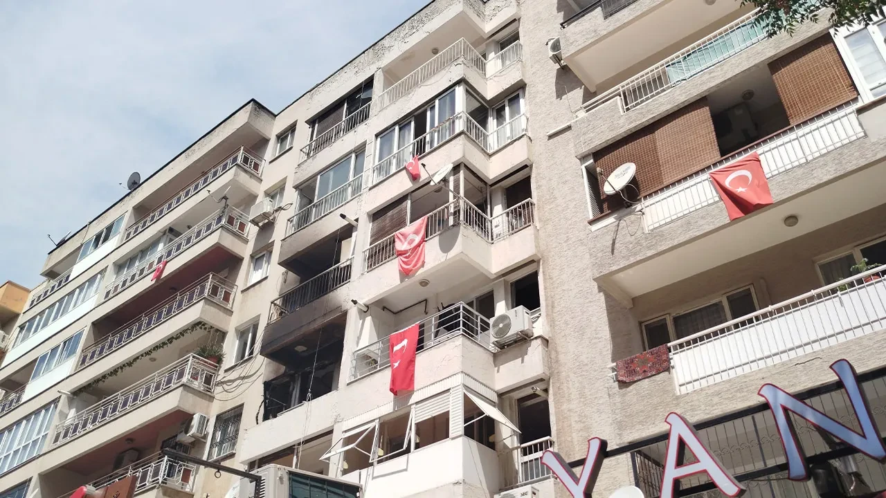 İzmir'deki doğal gaz patlamasından yeni görüntüler