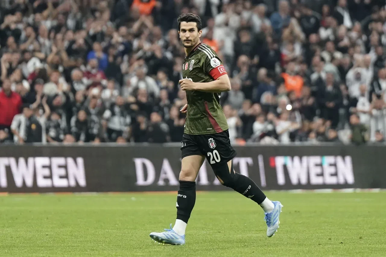 Necip Uysal, 274 gün sonra sahalara döndü