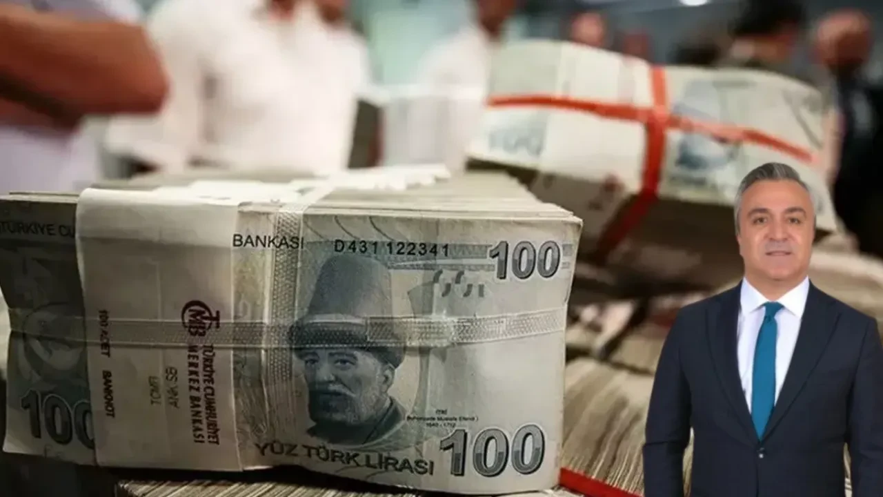 Özgür Erdursun parası mevduat faizinde olanları uyardı! Ne zaman düşecek?