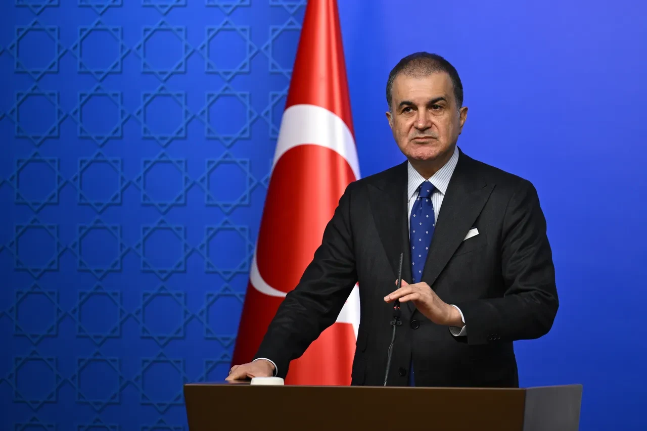 PKK fesih kararı aldı, AK Parti'den ilk açıklama geldi: Dönüm noktası olacak