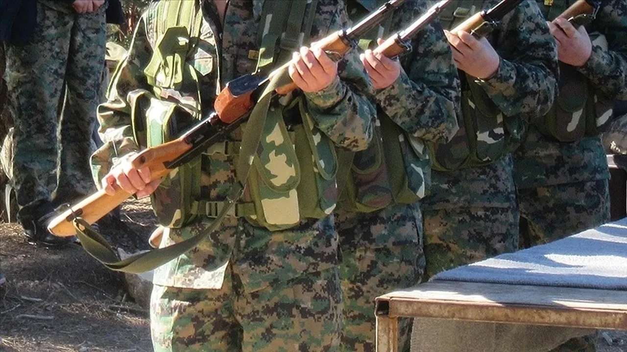 PKK silahları kime teslim edecek? Fesih kararı sonrası merak edilen soru