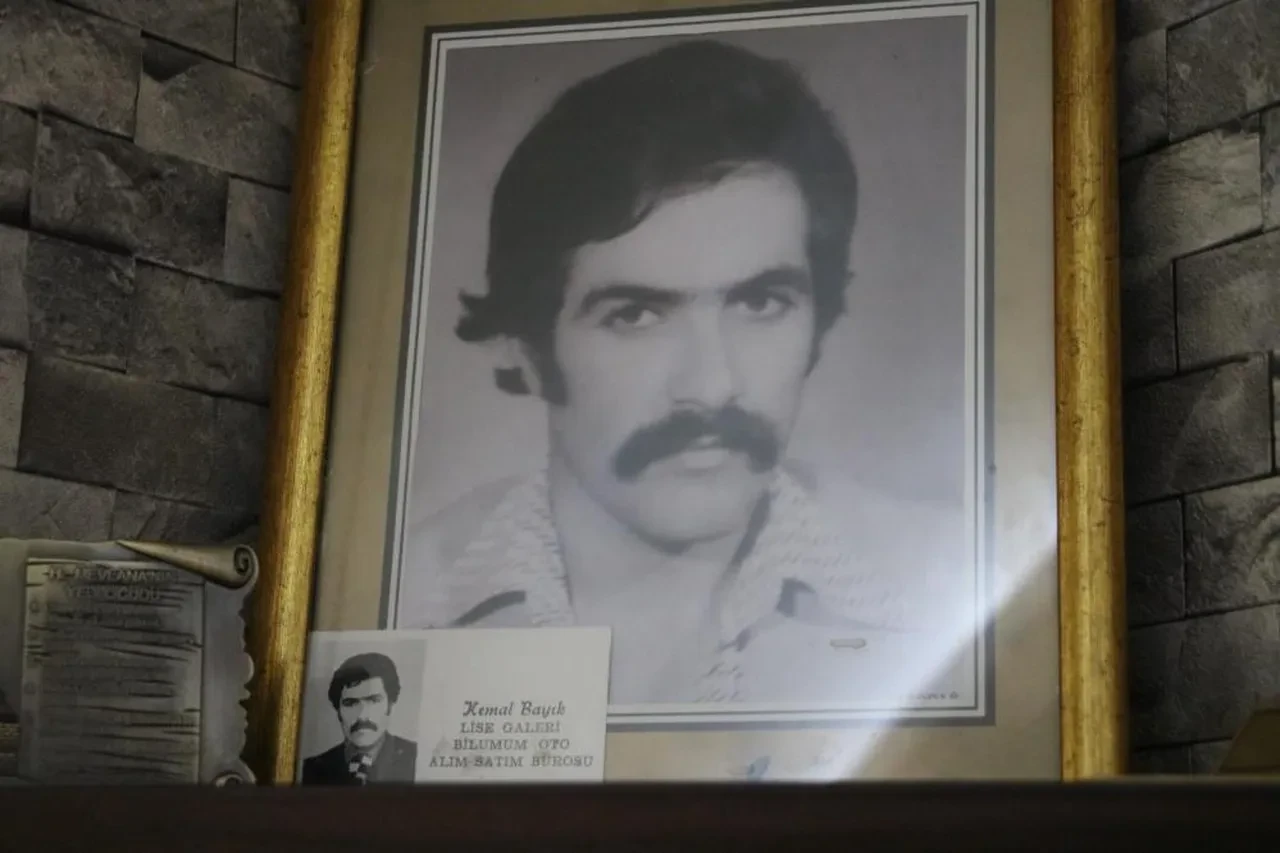 PKK'nın silah bırakmasına ilk şehidin oğlundan yorum: Ülke büyük bir beladan kurtuldu