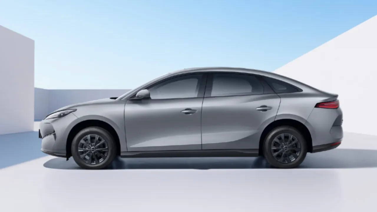 BYD yeni elektrikli otomobilini görücüye çıkardı! Fiat Egea'nın üçte biri fiyatına efsane özellikler