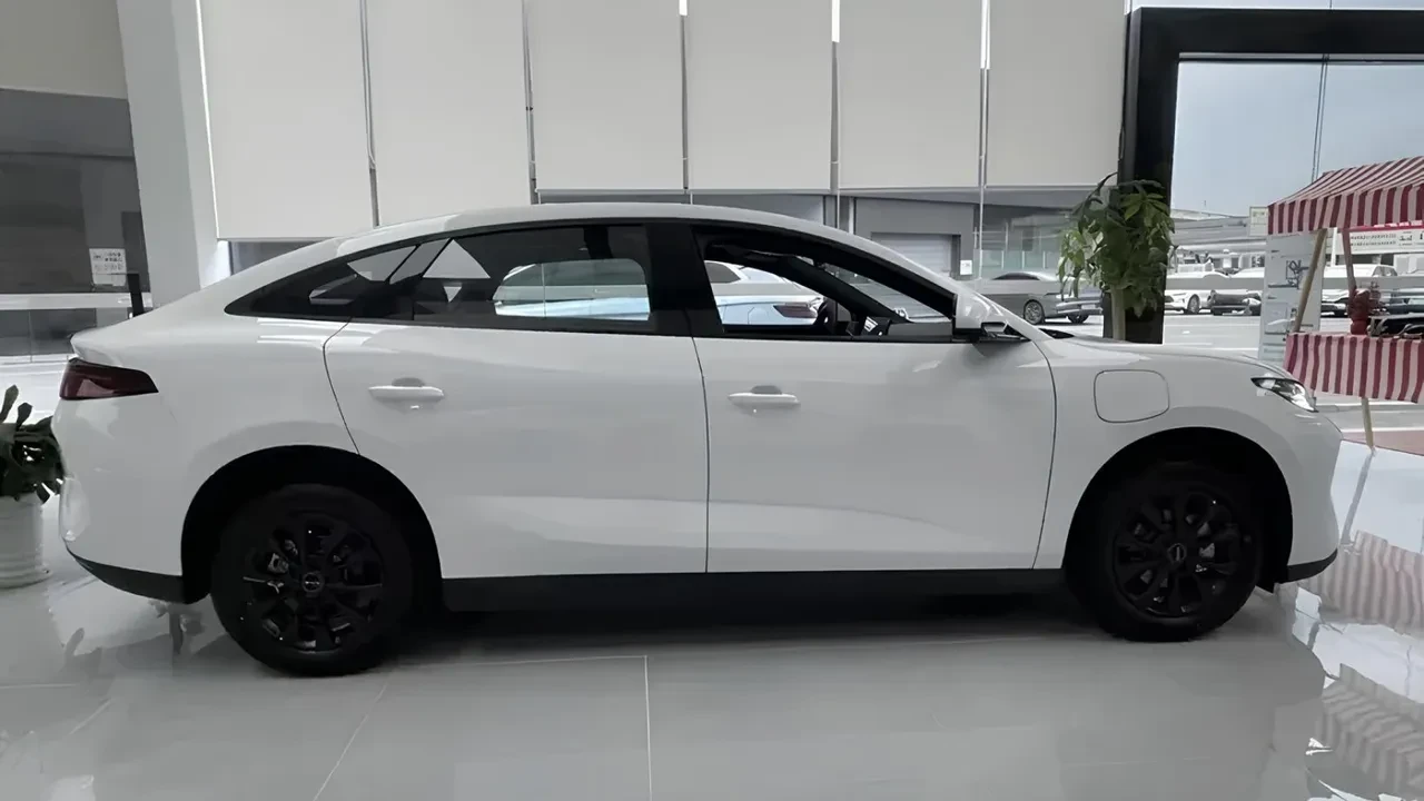 BYD yeni elektrikli otomobilini görücüye çıkardı! Fiat Egea'nın üçte biri fiyatına efsane özellikler