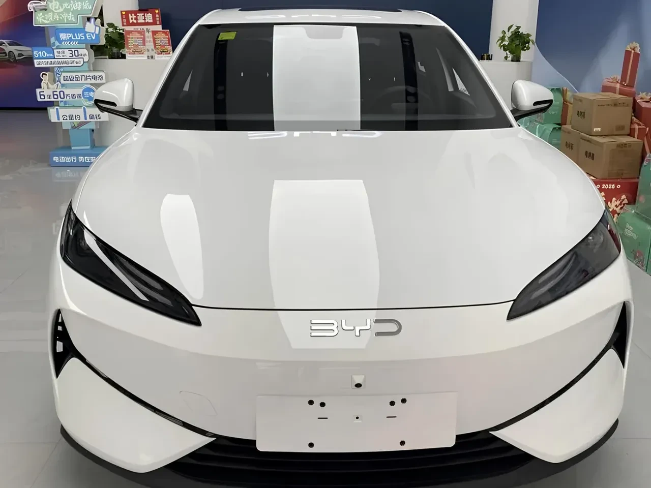 BYD yeni elektrikli otomobilini görücüye çıkardı! Fiat Egea'nın üçte biri fiyatına efsane özellikler