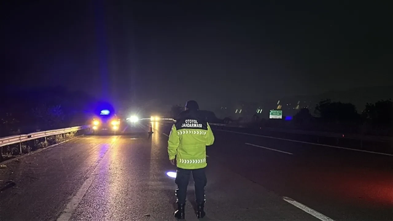 Düzce’de feci kaza: 3’ü çocuk 4 kişi yaralandı