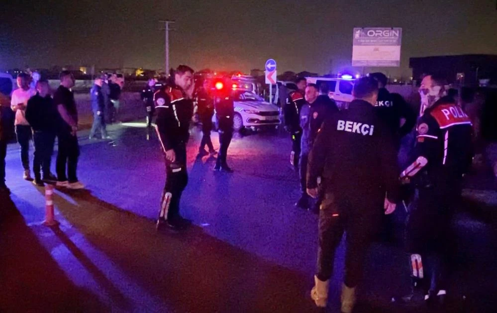 Aksaray’da taraftar kavgası kanlı bitti: 6 yaralı, 13 gözaltı!