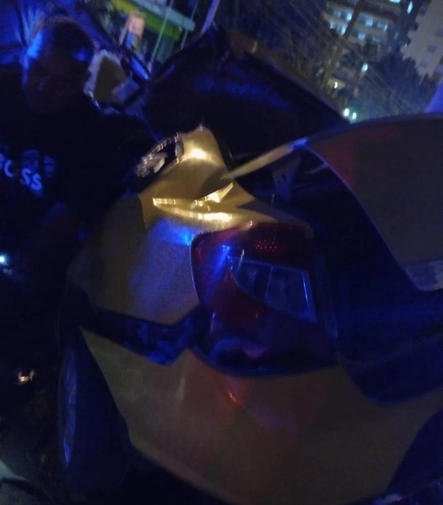 Mersin’de feci kaza: Ticari takside 2 kişi hayatını kaybetti