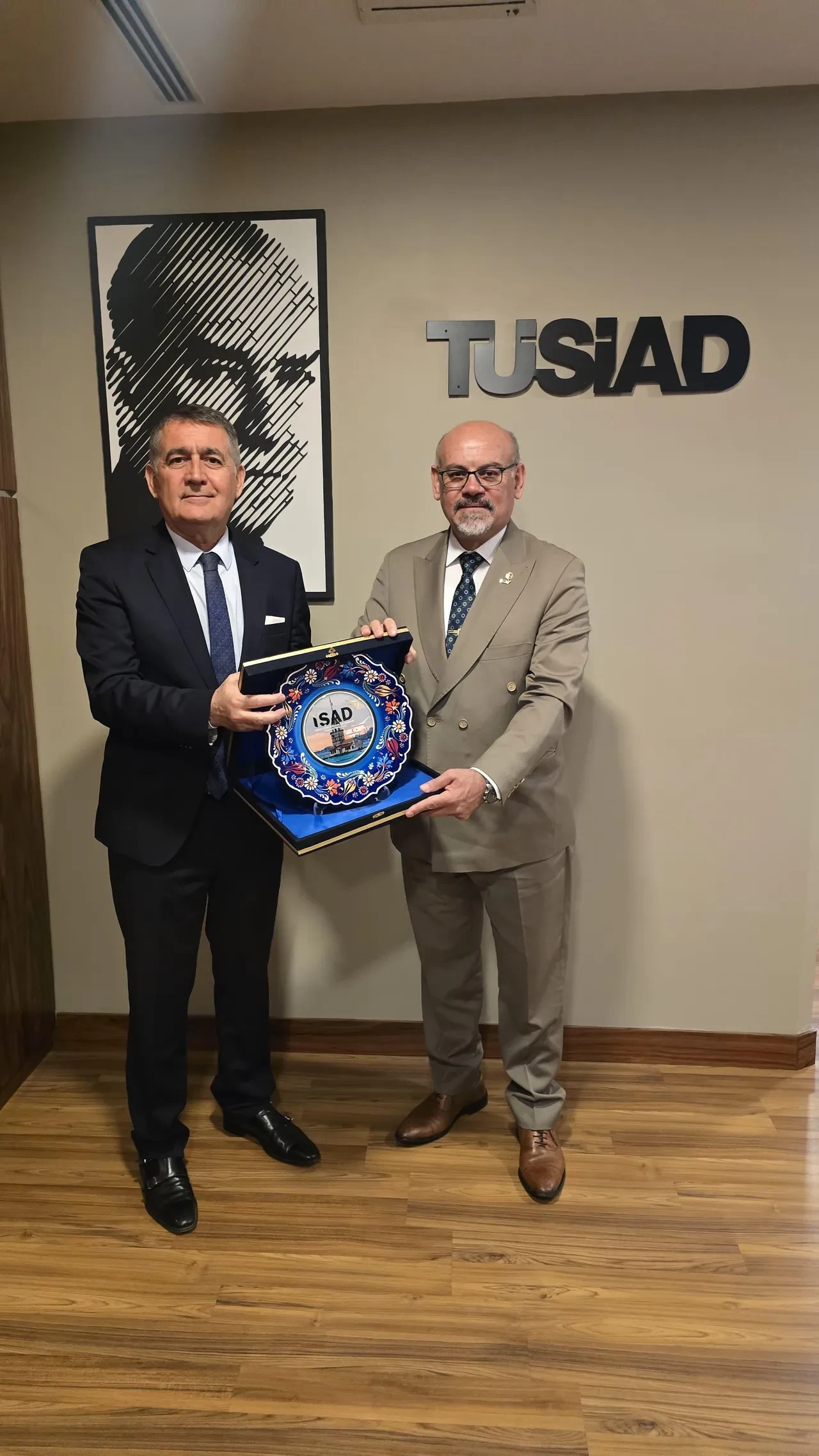 İŞAD ve TÜSİAD arasında stratejik işbirliği görüşmesi gerçekleşti