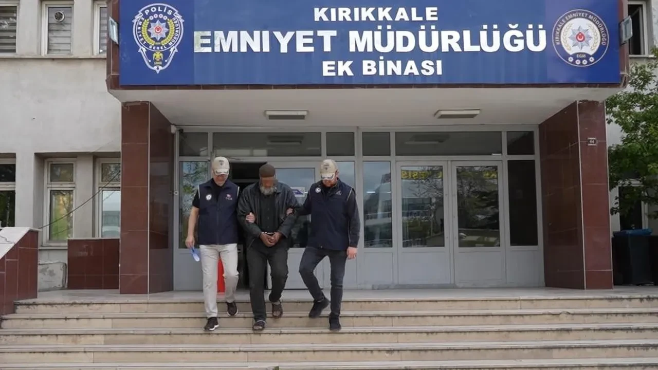 Kırmızı bültenle aranan DEAŞ'lı terörist Kırıkkale'de yakalandı