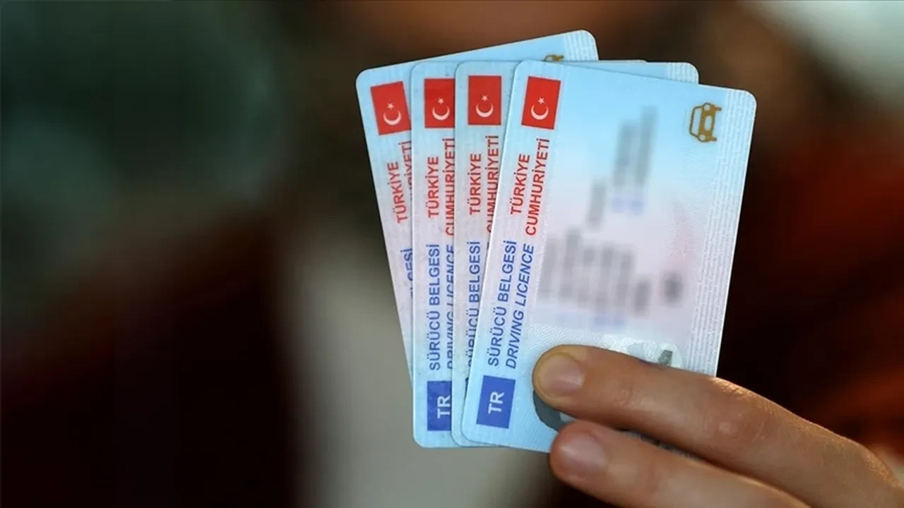 Milyonları ilgilendiriyor! B sınıfı ehliyetlerde yeni dönem: Her yıl yenileme zorunlu olacak