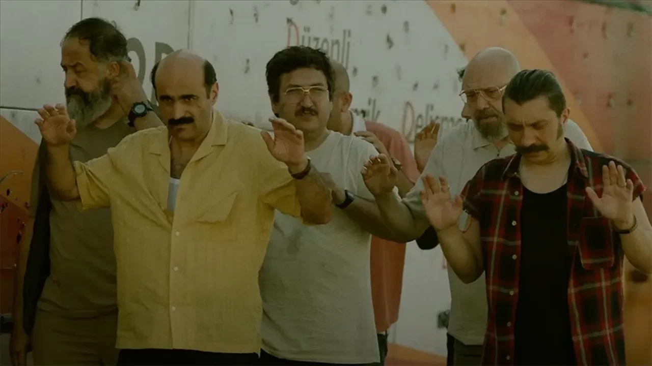 Ölümlü Dünya 2 konusu ne oyuncuları kimler?