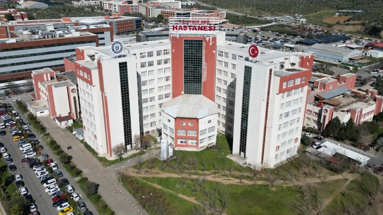 ADÜ'lü profesör ve sekreterine 'rüşvet' gözaltısı!