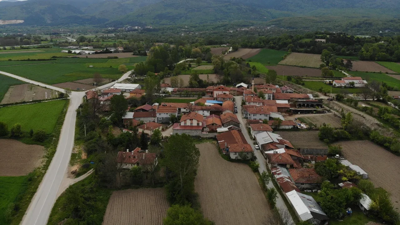 Bolu’da 80 kişi hastaneye kaldırıldı! İçme suyu şüphesi