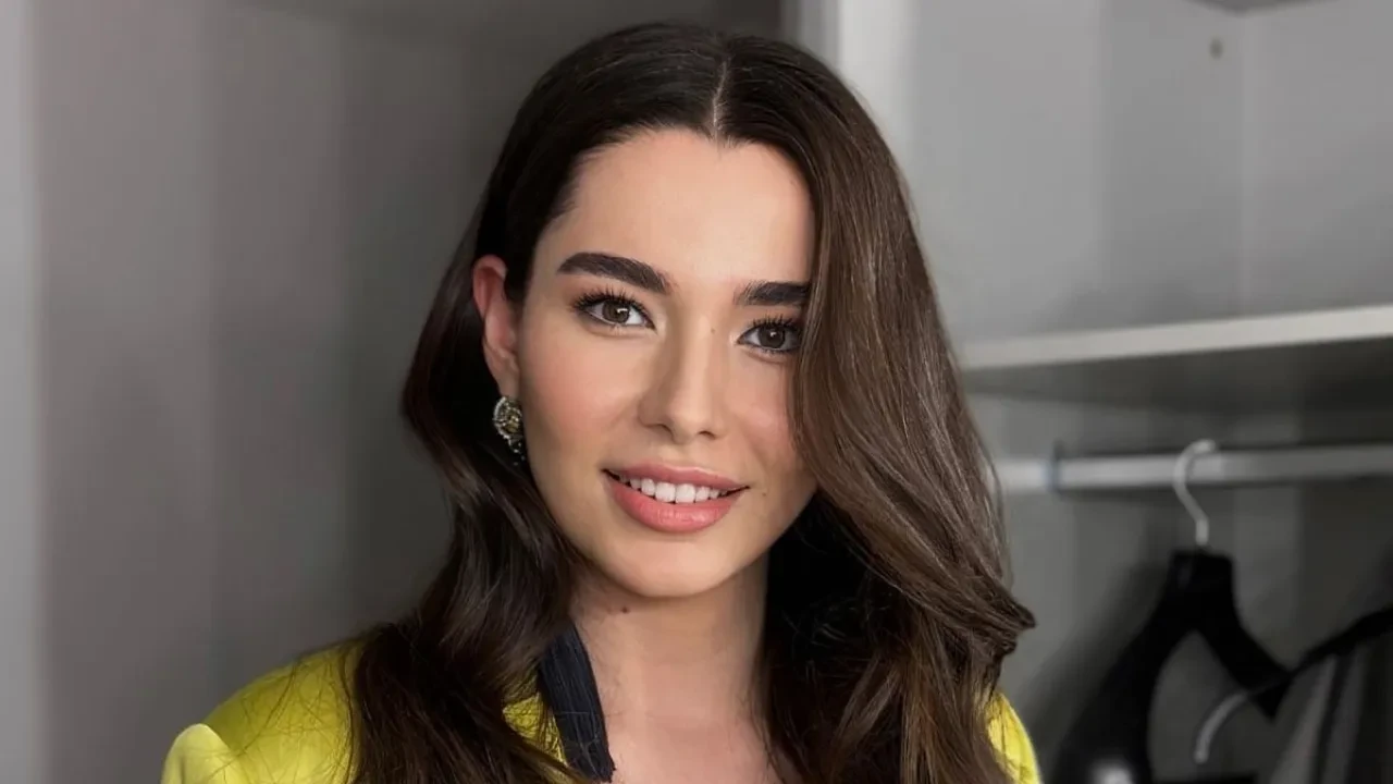 Feyza Sevil Güngör, Ayça Ayşin Turan ve Ekin Koç ile partner oldu 