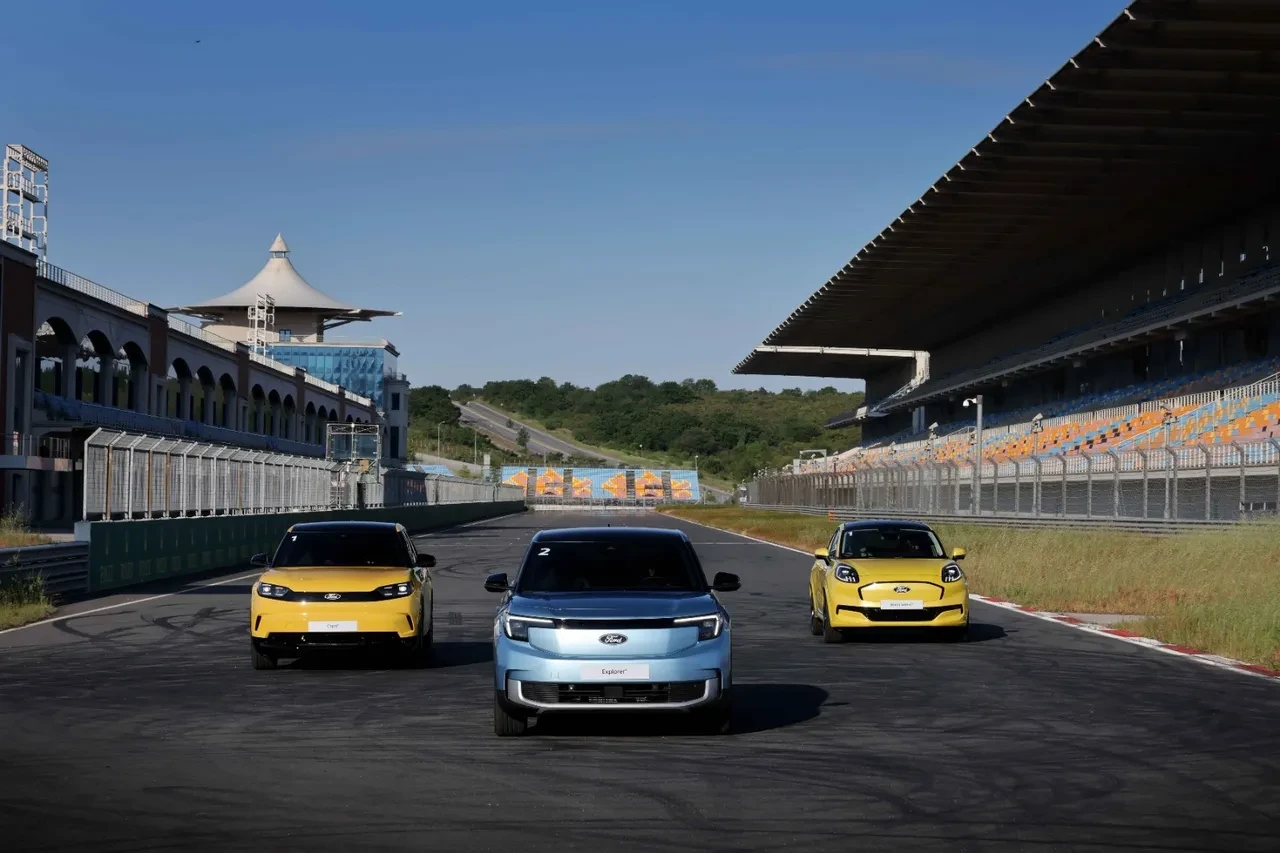 Ford yeni elektrikli araçlarını ilk kez görücüye çıkardı