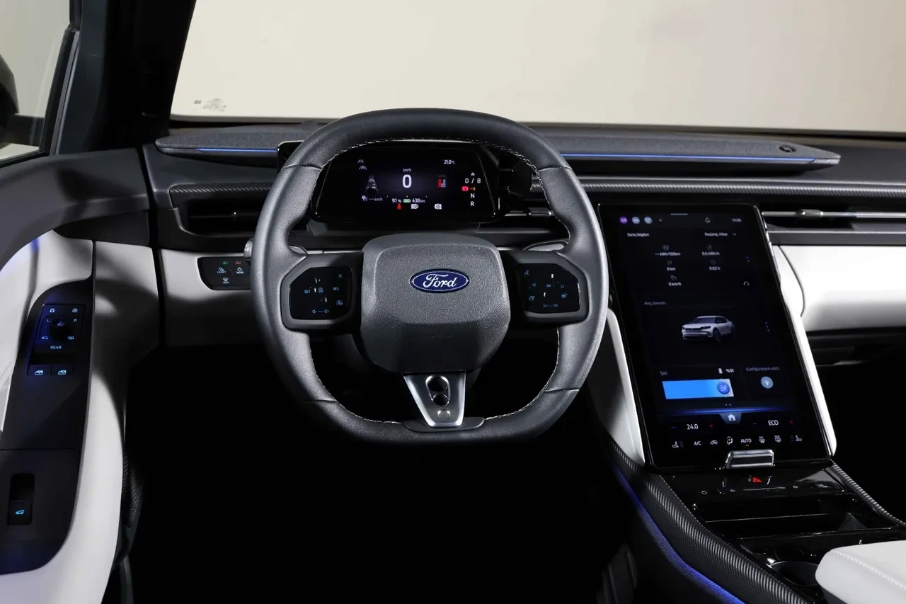 Ford yeni elektrikli araçlarını ilk kez görücüye çıkardı