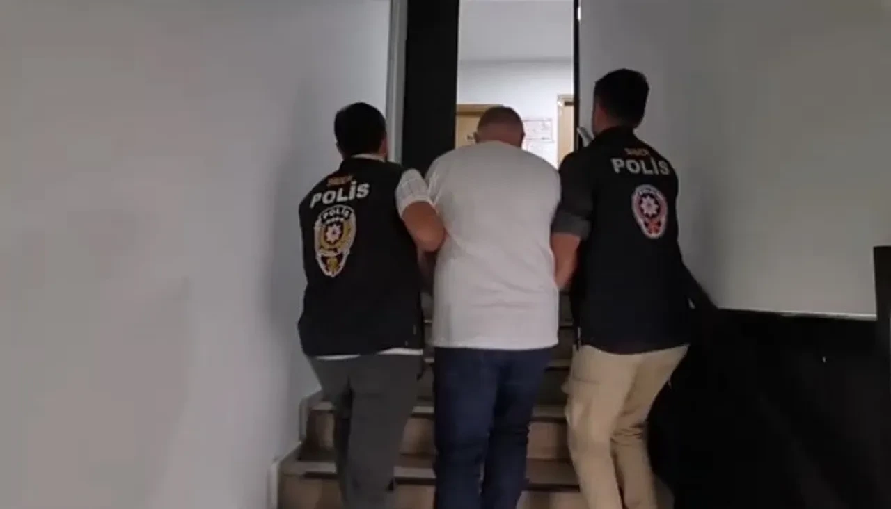 Hedeflerinde ev hanımları vardı! Evde ek iş vaadiyle 100 milyonluk dev vurgun 