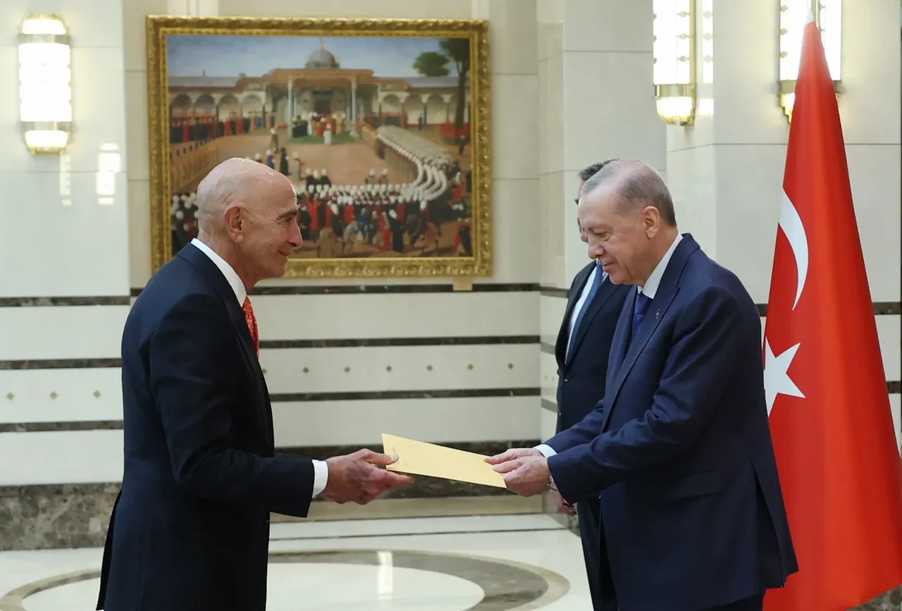 Külliye'de 3 büyükelçiden güven mektubu: Cumhurbaşkanı Erdoğan ayrı ayrı görüştü!