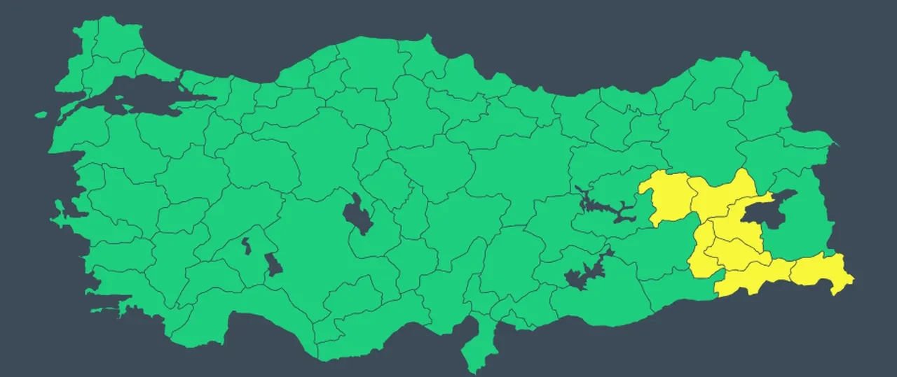 Sağanak, fırtına, toz taşınımı... Meteoroloji 7 ili özellikle uyardı! İşte 14 Mayıs il il hava durumu