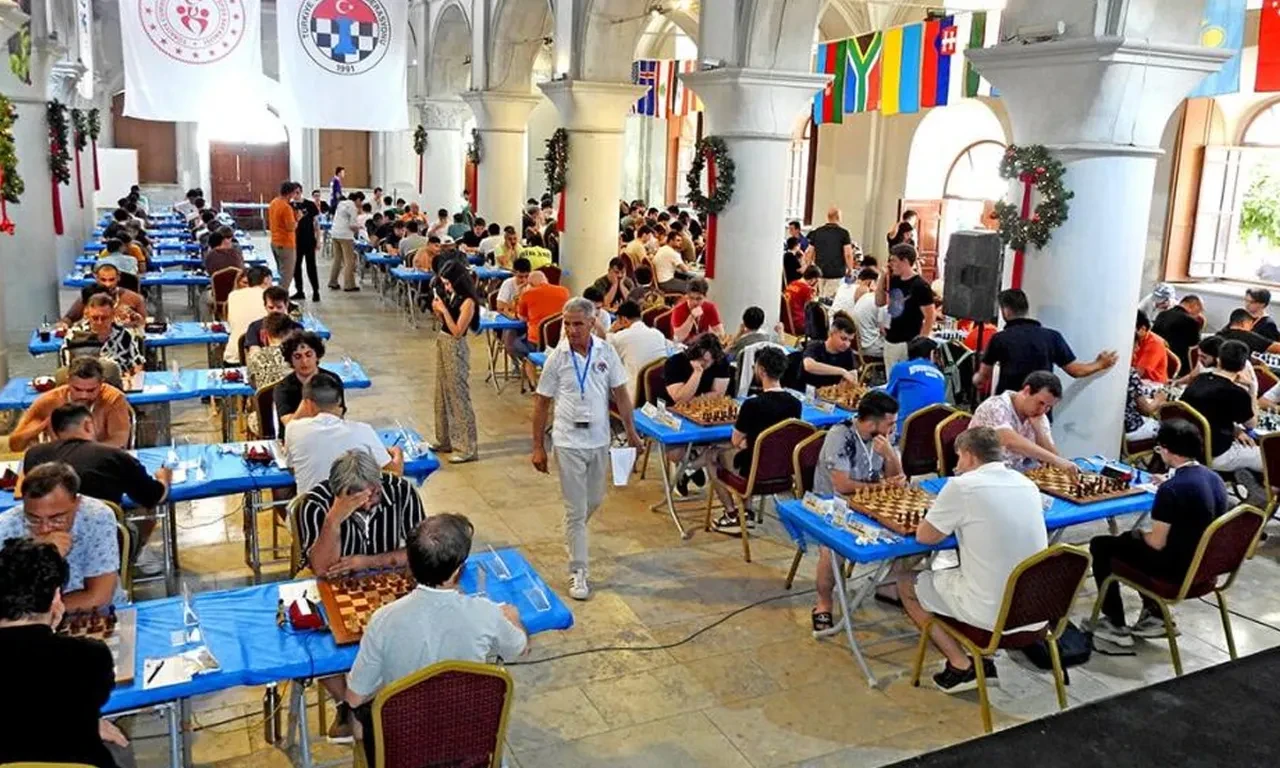 Satranç ustaları Türkiye'ye geliyor! Katılımcı sayısı bini aşacak