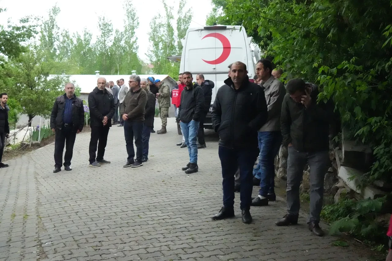 Şehit haberi baba ocağına ulaştı!