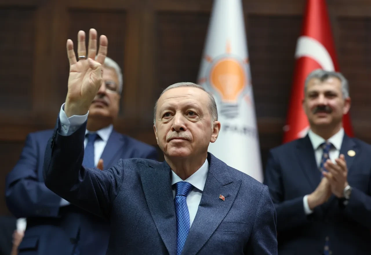 Son dakika | Cumhurbaşkanı Erdoğan'dan belediye statülerinde değişiklik sinyali! Kayyum istisna hale gelecek