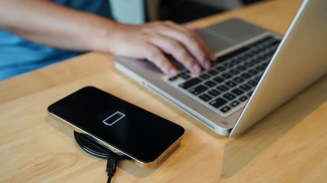 Telefonu şarja taktığınız saat pil ömrünü belirliyor! Bilimsel çalışma kanıtladı