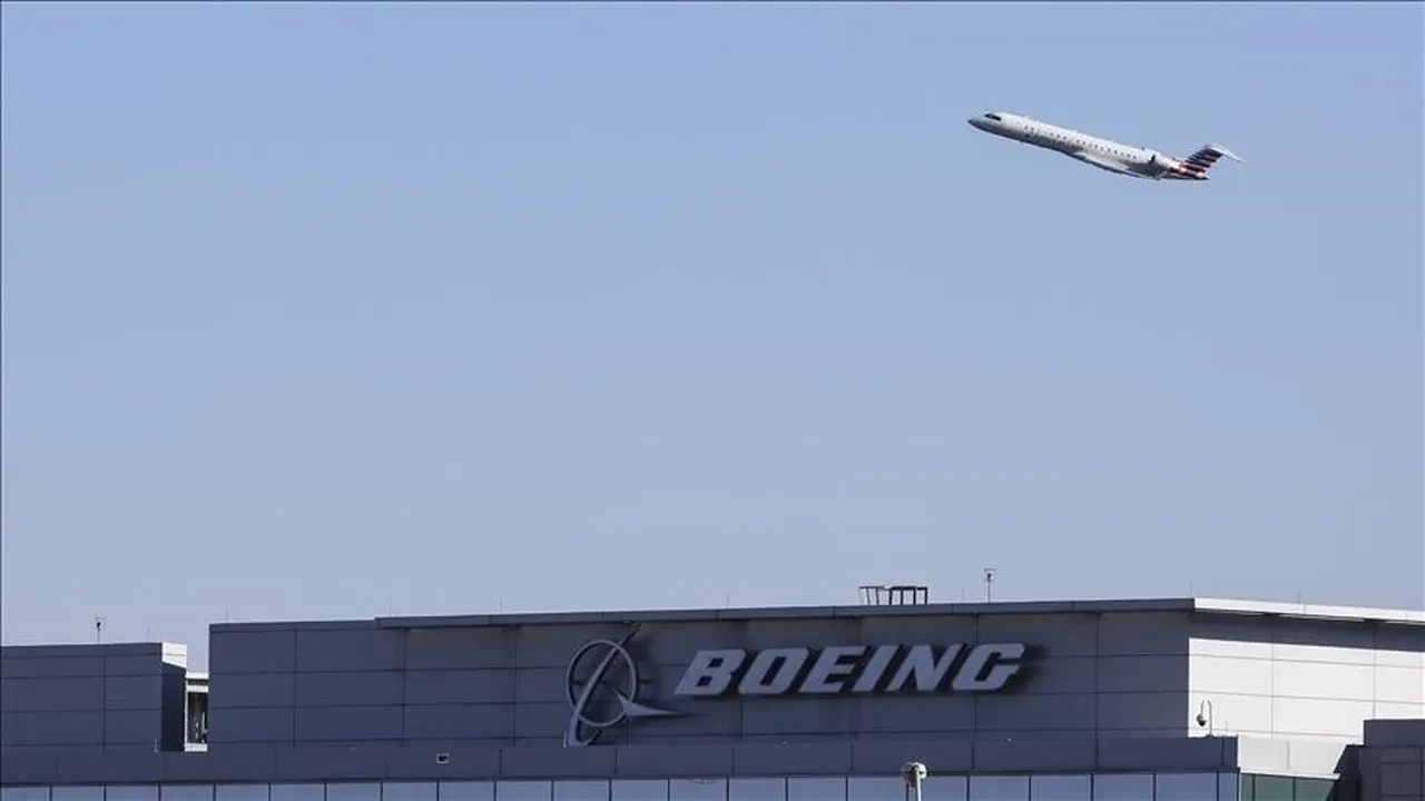Trump ve Şeyh Temim imzaladı! Katar, ABD'den 200 milyar dolarlık Boeing aldı