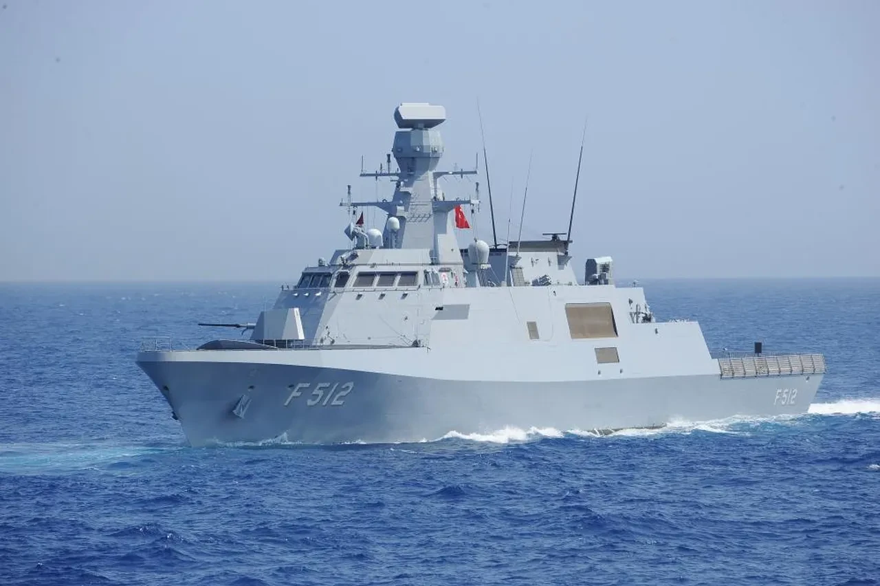 Türkiye'nin yeni savaş gemisi ilk kez orada görücüye çıkıyor!