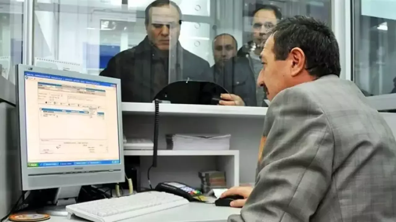 Kamu işçisi zam oranı belli oldu mu ne kadar? 2 2025 Kamu işçisi zam oranı belli oldu mu ne kadar? Kritik gün yarın