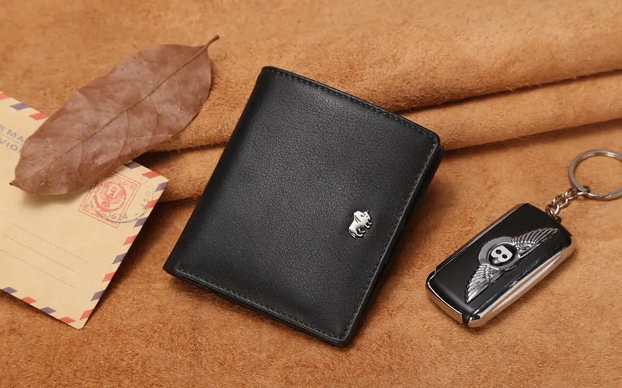 Araç kullanırken cebinizde bu varsa bel fıtığına davetiye çıkartıyorsunuz! 15 dakika bile yetiyor