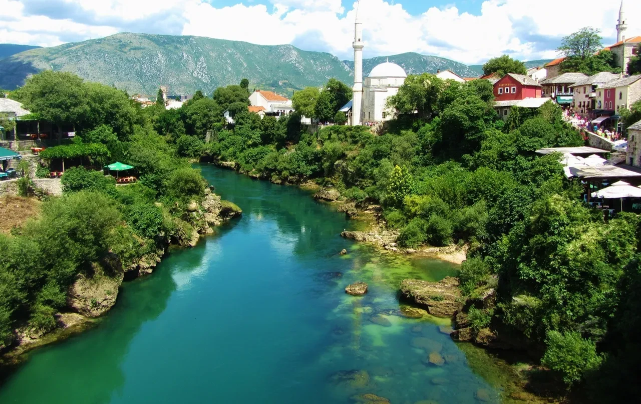 Bu yaz vize engelini düşünmeyin! İşte vizesiz tercih edilebilecek en iyi rotalar