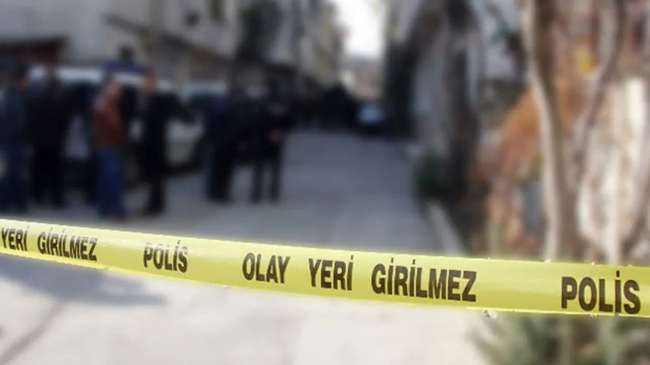 Eski Altındağ Belediye Başkanı bahçede ölü bulundu