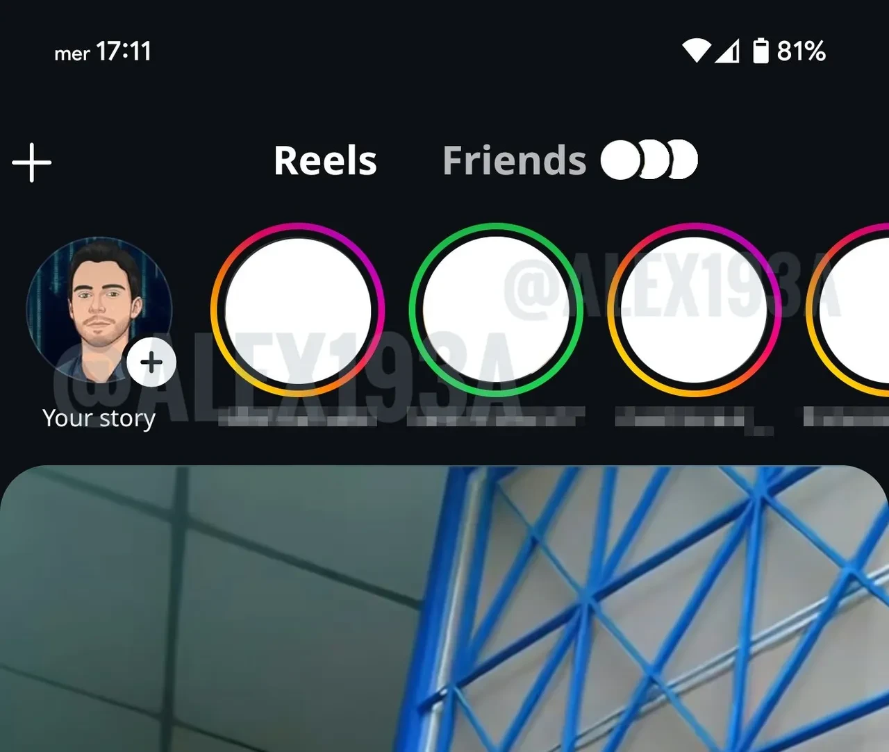 Instagram her şeyi değiştiriyor! Hikayeler artık bambaşka yerde olacak