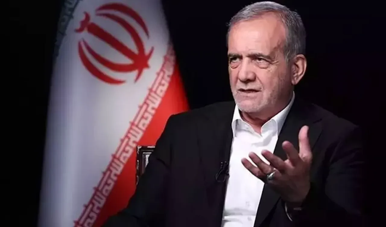 İran'dan Trump'ın 'yolsuzluk' suçlamasına tepki: 'Onu dinleyecek zamanımız yok'