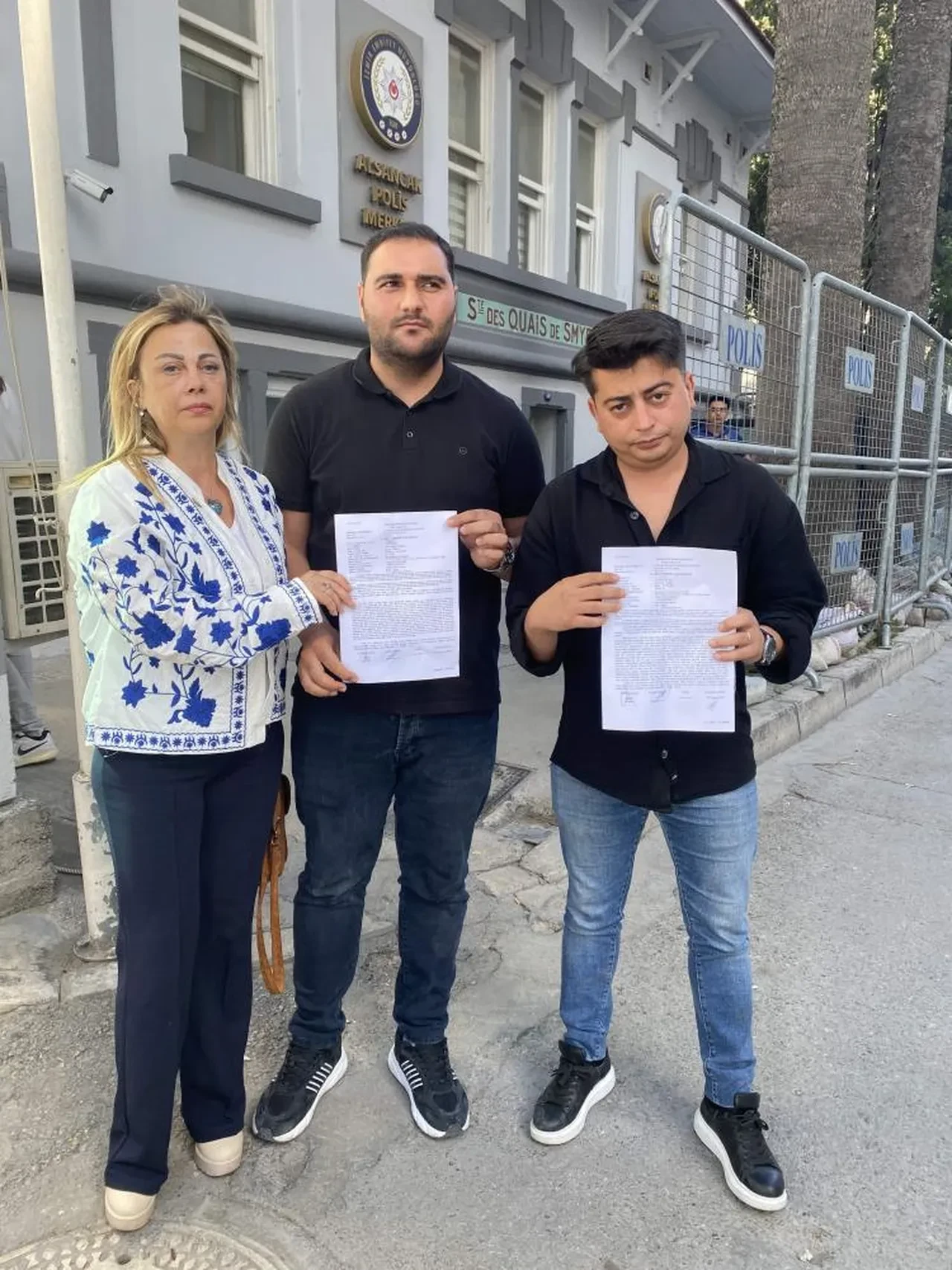 İzmir'de İHA ekibine çirkin saldırı! Basın emekçilerinden ne istiyorsunuz?