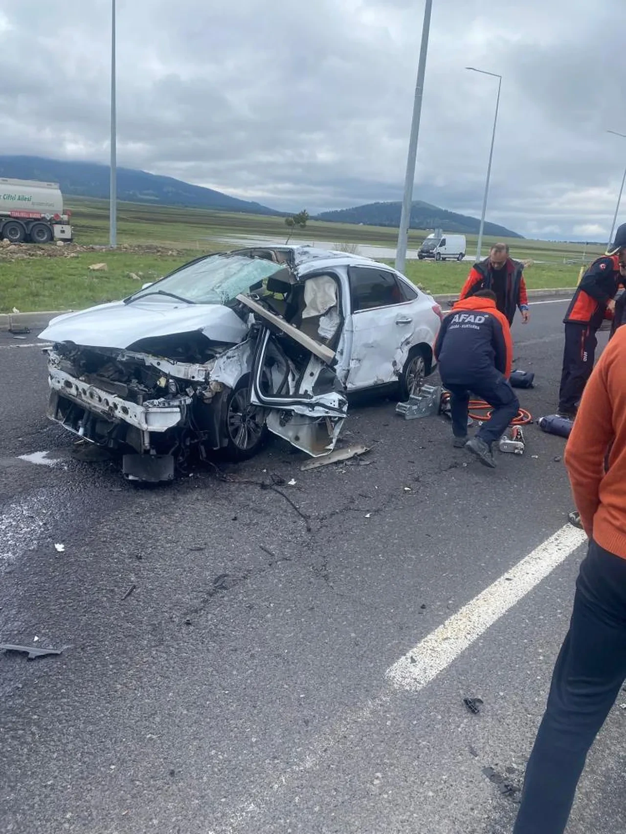 Kars’ta feci kaza! 2'si ağır çok sayıda yaralı var