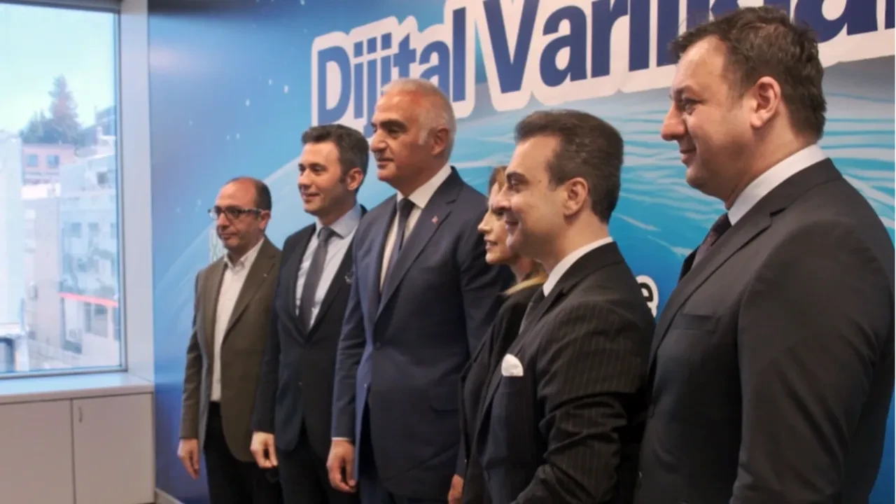 Kültür ve Turizm Bakanı Mehmet Nuri Ersoy’dan Dijital Varlıklar’a ziyaret