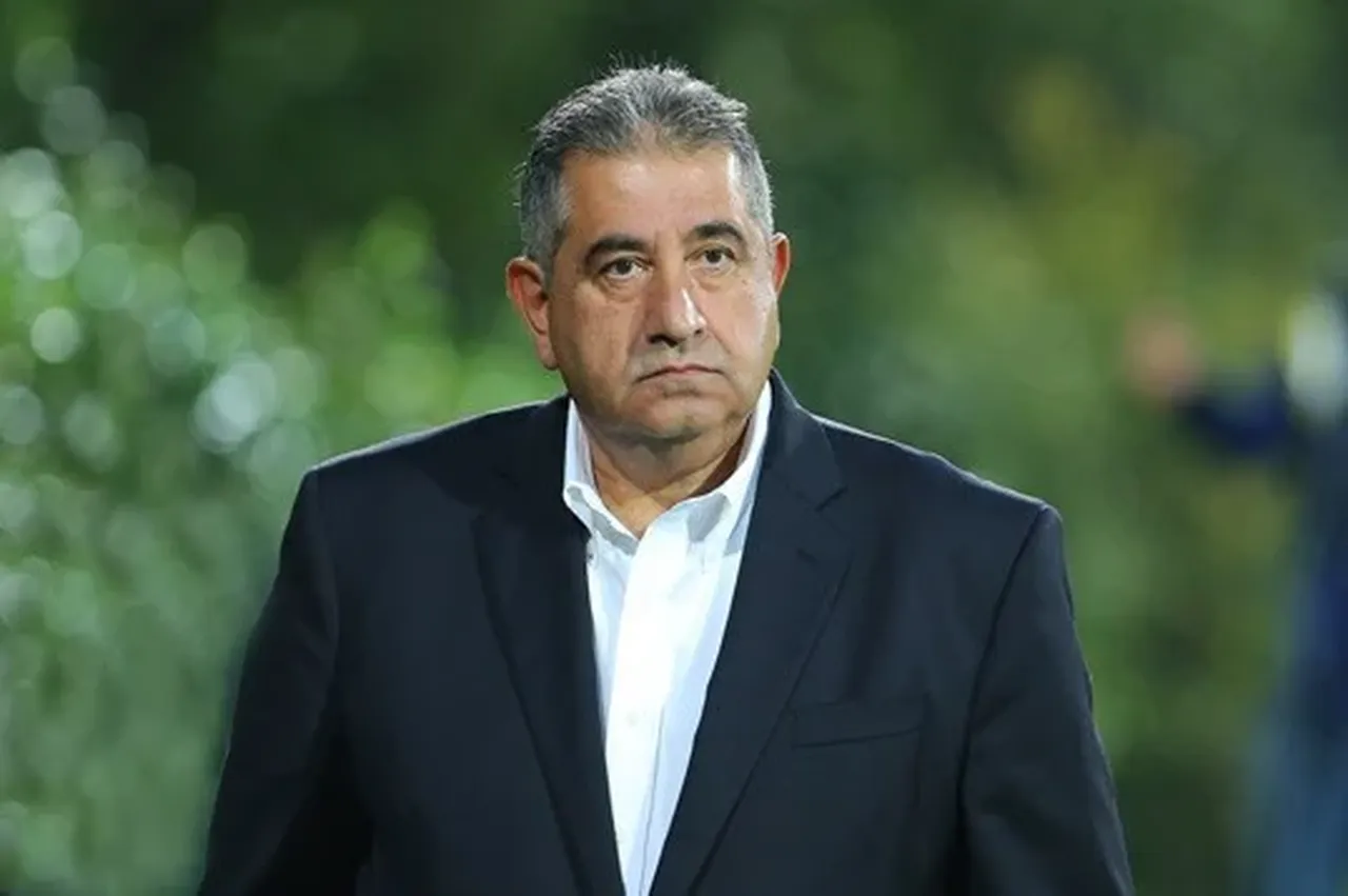 Mahmut Uslu kimdir nereli? Fenerbahçe Başkanlığına aday mı oldu