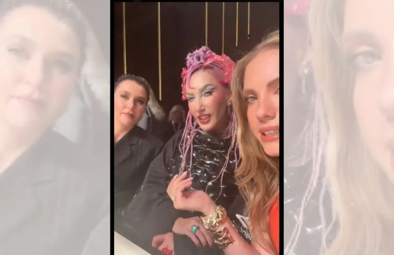 Yetenek Sizsiniz Türkiye yarışmasının kamera arkasını Eda Ece paylaştı