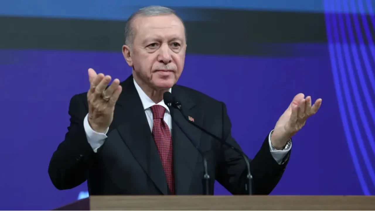 Cumhurbaşkanı Erdoğan'dan barış zirvesi sonrası çarpıcı açıklama: 'Masada ve sahada güçlü Türkiye'
